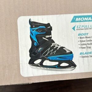 Adjustable youth ice skates